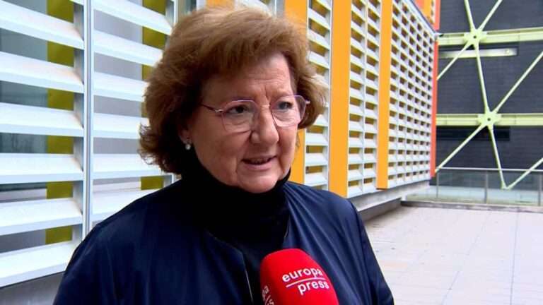 VÍDEO: Olga Viza, "hermana mayor" de Ortega, ensalza al reportero a los 20 años de su muerte: "Sus verdades molestaban"