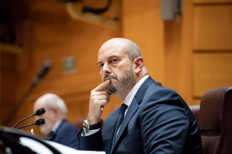 Rollán asegura que tendrá un "exquisito y escrupuloso respeto" a los informes jurídicos del Senado sobre la amnistía