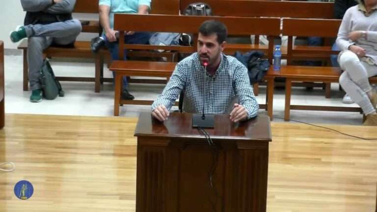 Víctor San Vidal consumará el 15 de marzo su dimisión como alcalde de Fontanar tras llamar "subnormal" a una trabajadora