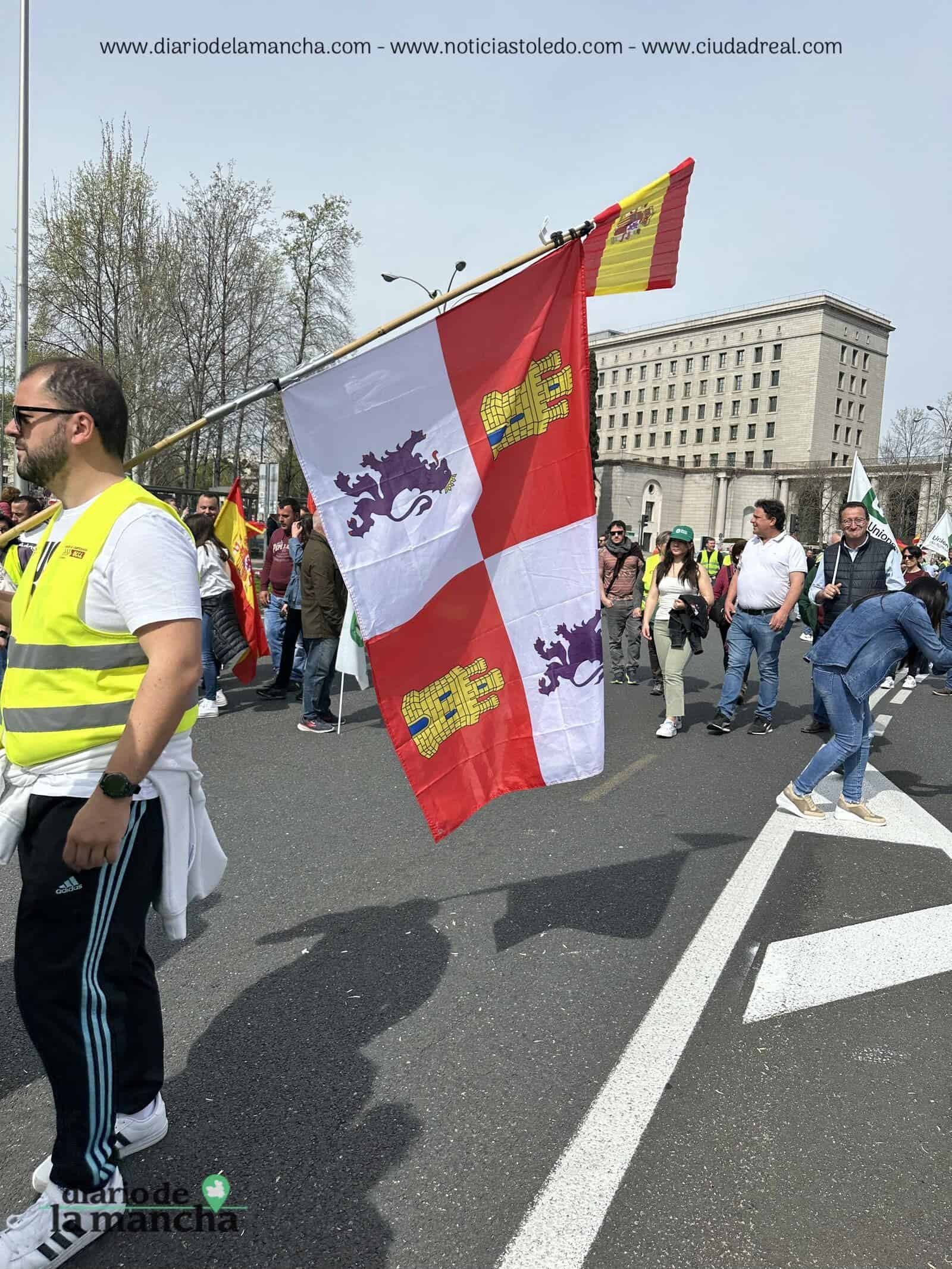 España se Moviliza: La protesta de tractores que recorrió la capital 53