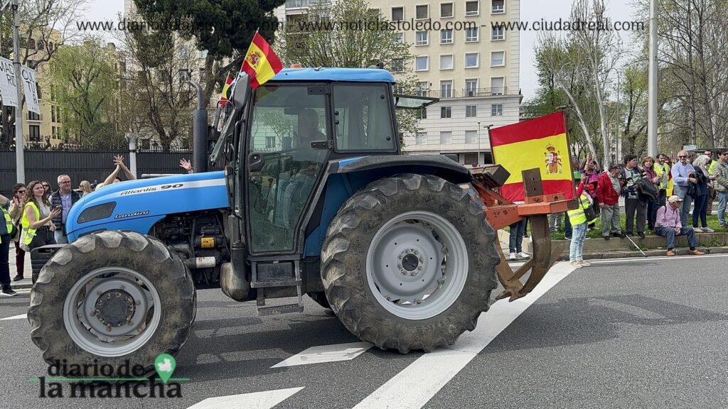 España se Moviliza: La protesta de tractores que recorrió la capital 65