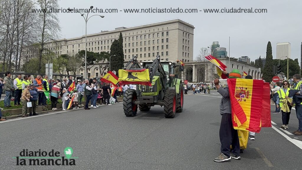 España se Moviliza: La protesta de tractores que recorrió la capital 69