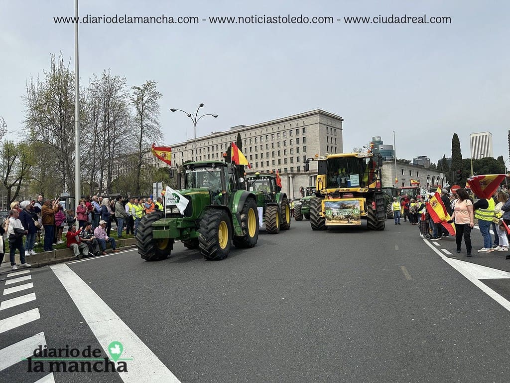 España se Moviliza: La protesta de tractores que recorrió la capital 75