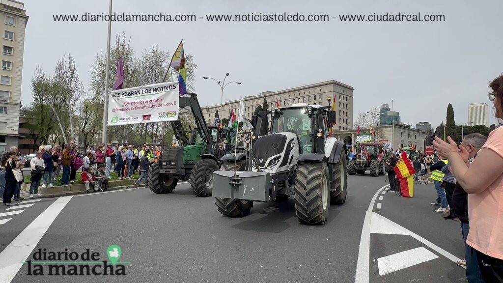 España se Moviliza: La protesta de tractores que recorrió la capital 87