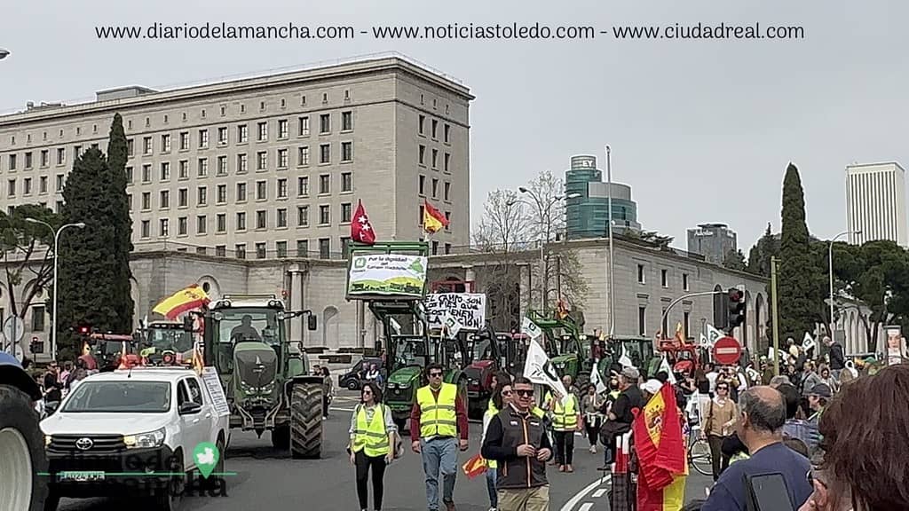 España se Moviliza: La protesta de tractores que recorrió la capital 92