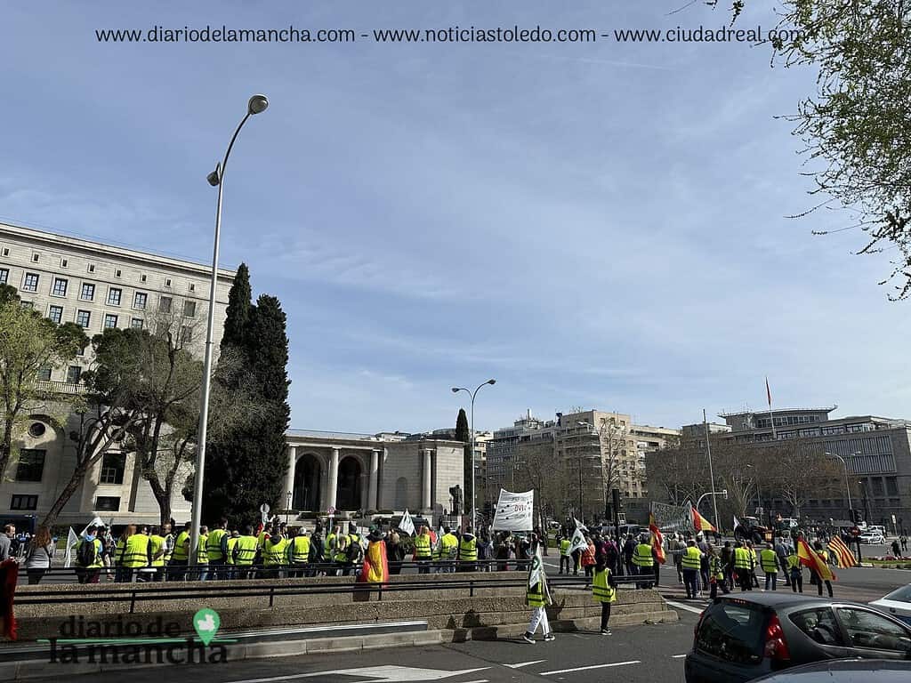 España se Moviliza: La protesta de tractores que recorrió la capital 1
