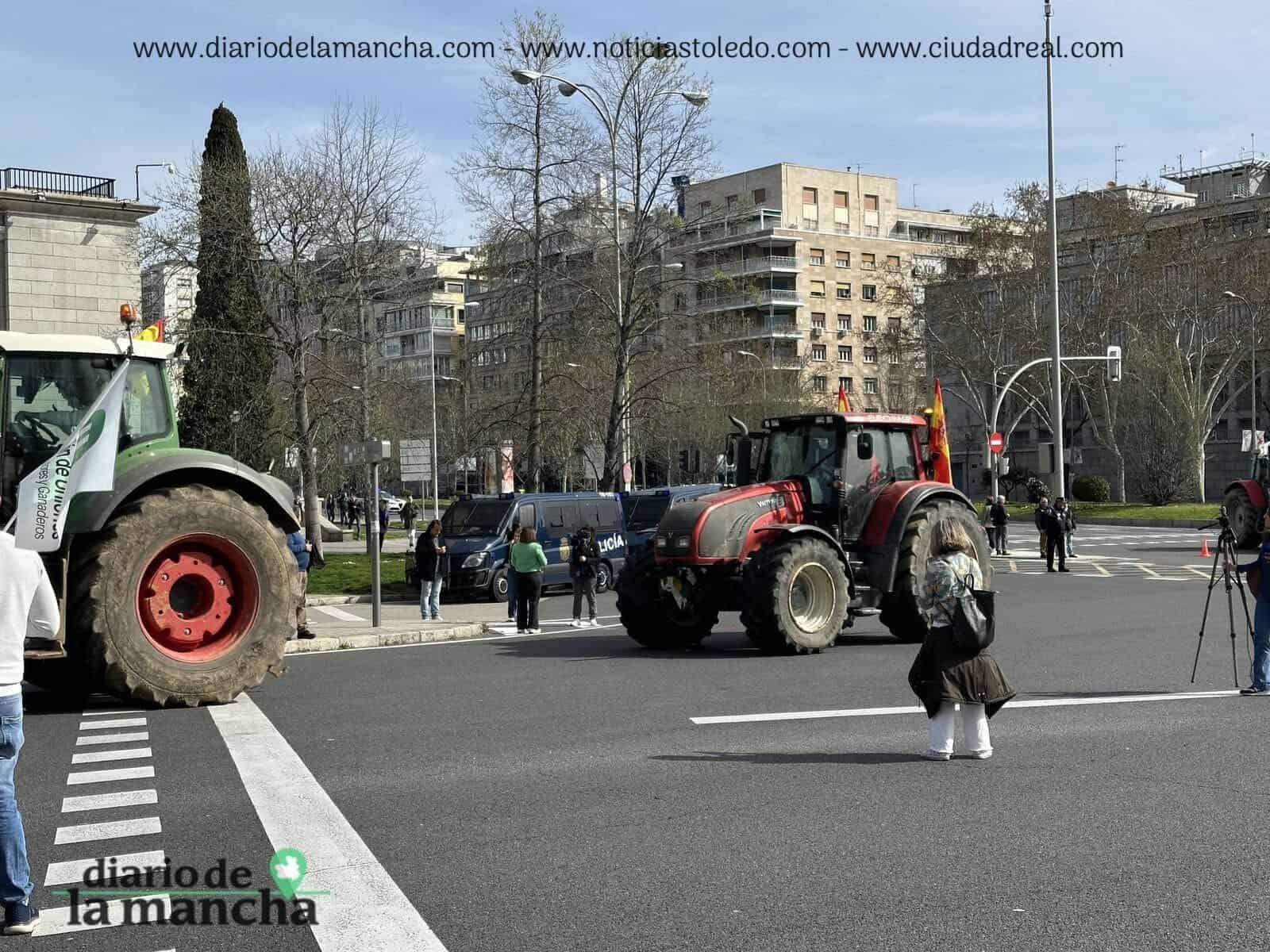 España se Moviliza: La protesta de tractores que recorrió la capital 2