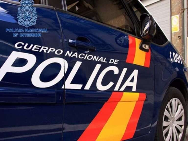 Detenido el autor del incendio que calcinó 4 coches en Puertollano y causó daños en la fachada de una vivienda