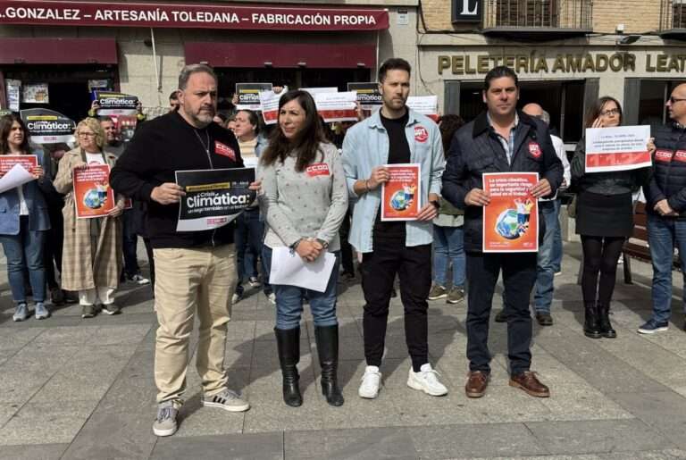 CCOO y UGT se concentran en C-LM por las víctimas de accidentes laborales y para reconocer a los técnicos de prevención