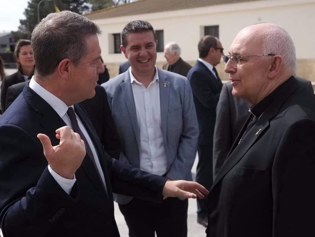Cabañero desea a Ángel Fernández "lo mejor" tras su renuncia como obispo de Albacete por motivos de salud