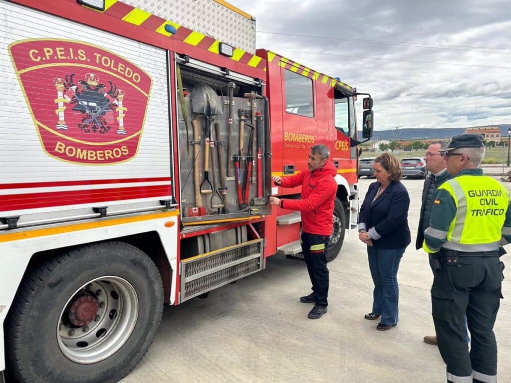Cedillo resalta "la labor fundamental" que desarrollan los bomberos del Consorcio en la provincia de Toledo