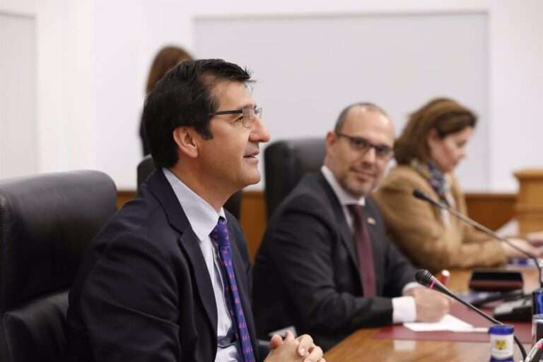 VÍDEO: Caballero anima a los jóvenes a participar en las elecciones europeas: "Tenéis una enorme responsabilidad"