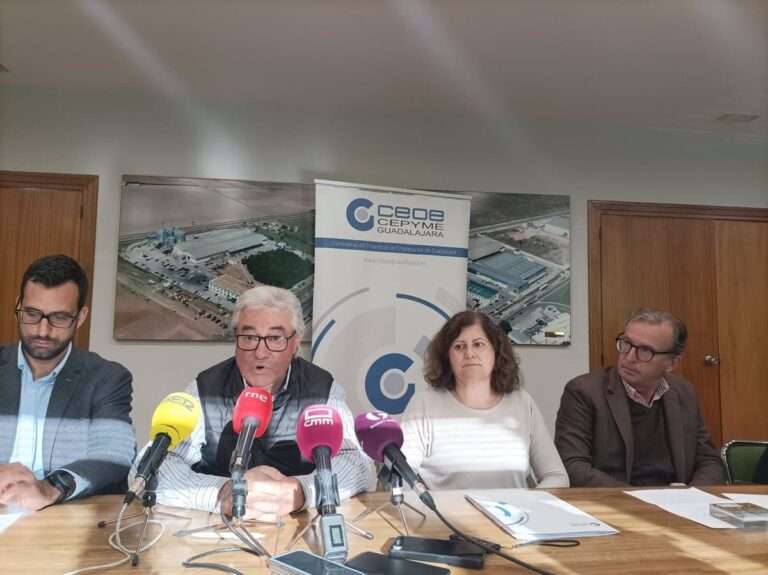 Empresarios y regantes de Guadalajara demandan al unísono retomar la conexión de Beleña con Alcorlo