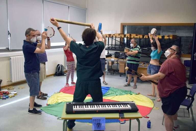 Estival Cuenca programa talleres de musicoterapia para personas con diversidad funcional y cáncer