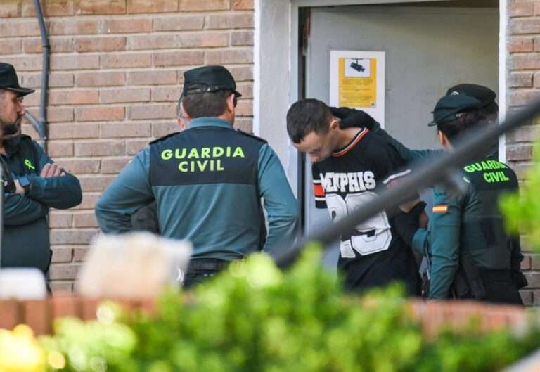 Detenido un exnovio de la joven fallecida en el triple crimen de Chiloeches (Guadalajara)