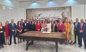 La presidenta de la Diputación de Toledo inicia la lectura universal de El Quijote en Esquivias