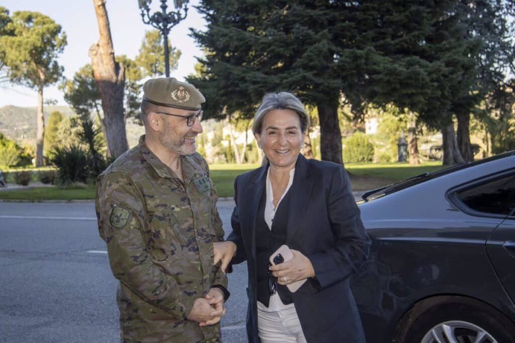 La Delegación del Gobierno ofrece una jornada informativa sobre Administración electrónica en la Academia de Infantería