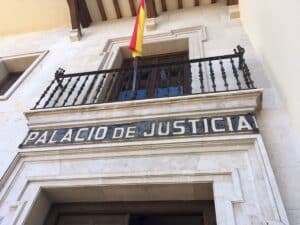 Este miércoles juzgan en Cuenca a un varón que rompió cuatro dientes a otro tras una discusión