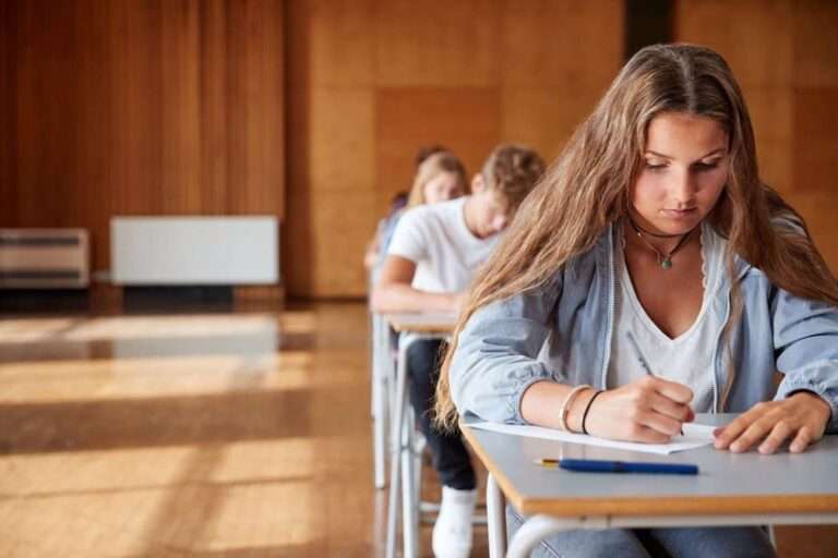 Junta incide en la importancia de que jóvenes de C-LM conozcan la UE: "El 70% de sus decisiones afectan a las CCAA"