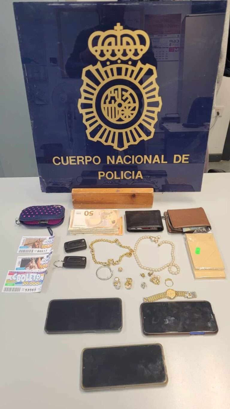 Detenidos dos estafadores, padre e hijo, especializados en el 'tocomocho' y la 'estampita' en Talavera