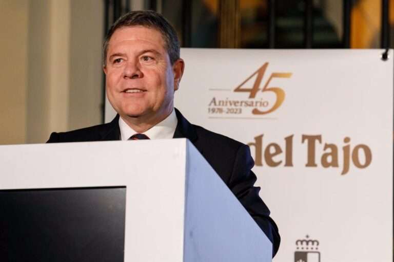 Page justifica su ausencia en el Senado: "Si no me someto como presidente a Ferraz, menos aún a Génova"