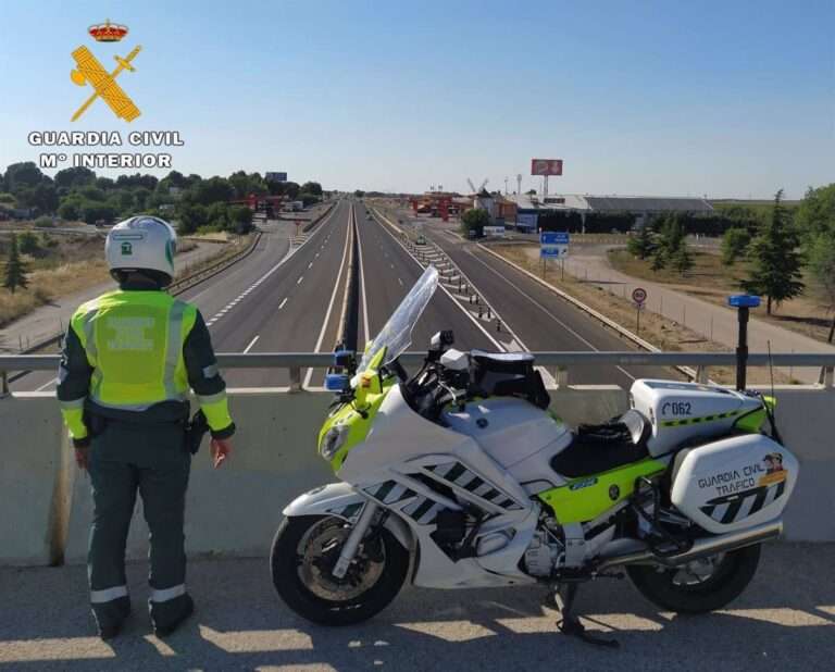 La A-4 recupera al tráfico un carril en sentido Madrid tras el accidente de un camión en Valdepeñas