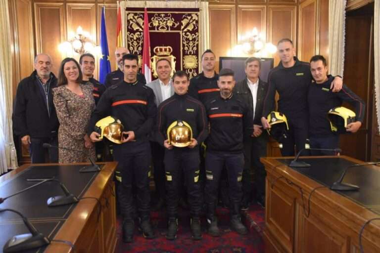 Siete nuevos efectivos se incorporan a los parques de bomberos de Tarancón y Motilla del Palancar
