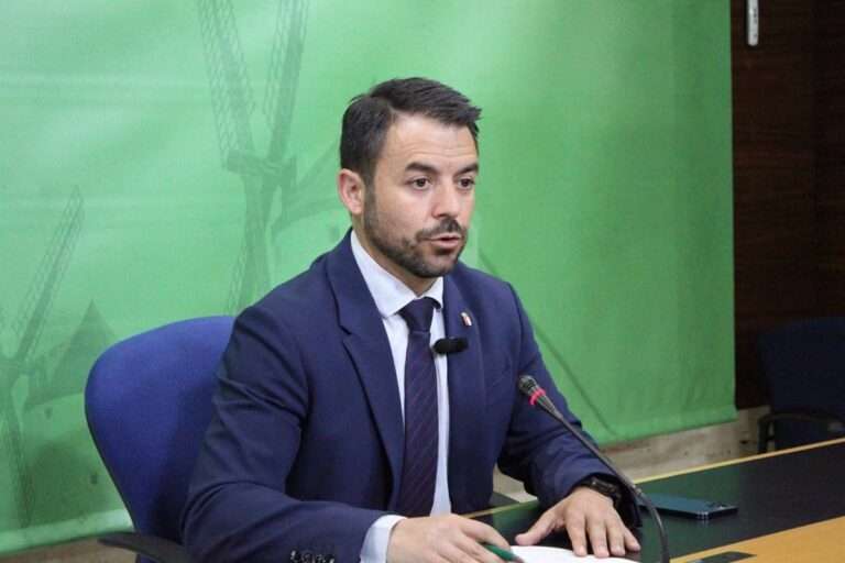 Vox registra en las Cortes la iniciativa para que la Junta convoque ayudas extraordinarias para la agricultura ecológica