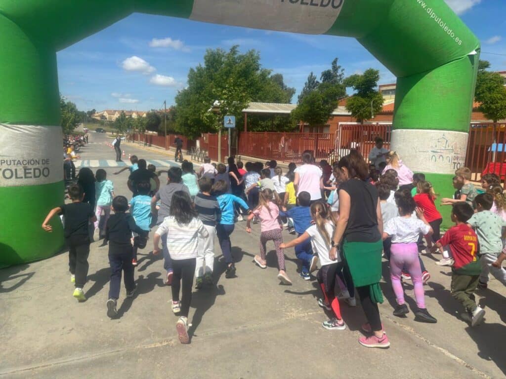 Unos 400 niños de Nambroca descubren los beneficios de hacer ejercicio en sus I Jornadas Deportivo Saludables