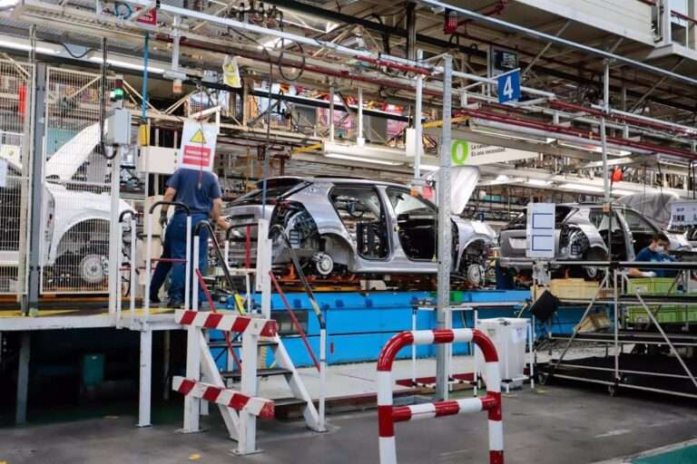 La inflación industrial cae en abril hasta el 2,4% en Castilla-La Mancha, por debajo de la media nacional