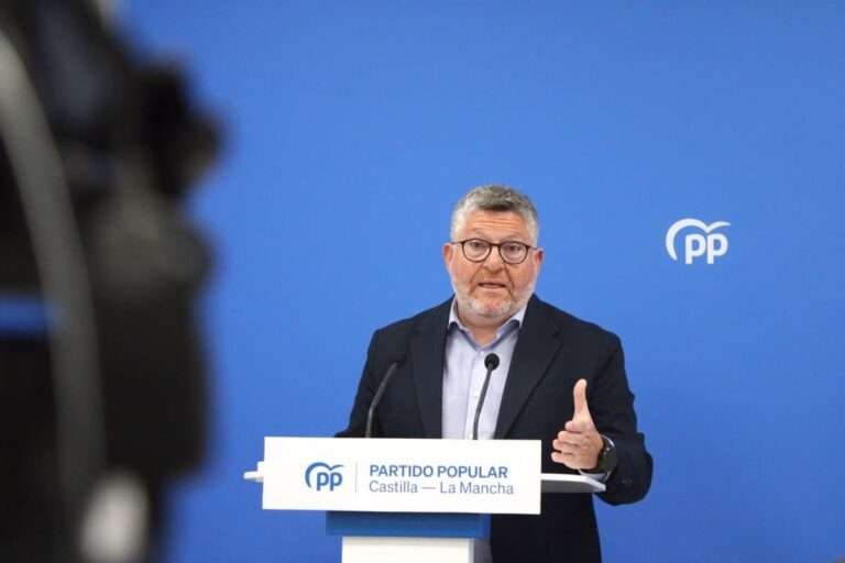 PP dice que defiende "con la boca bien grande" el agua primero para C-LM y luego la solidaridad con otras CCAA