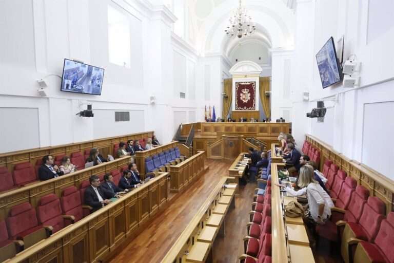 VÍDEO: La propuesta de PSOE de ampliar ayudas a huérfanos por violencia machista podría ver luz verde el 13 de junio