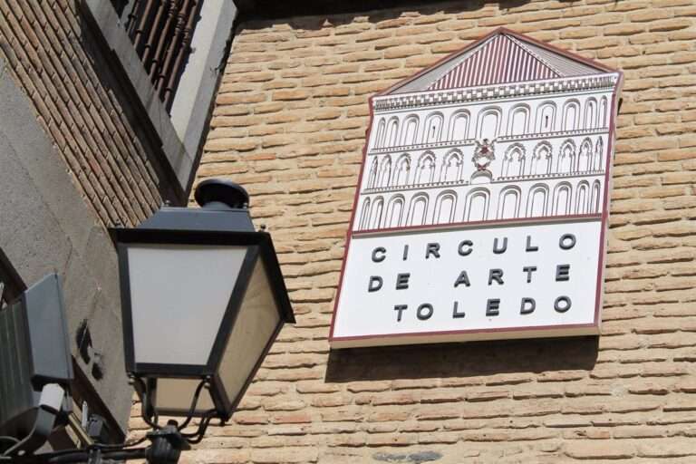 Profesores e investigadores de UCLM llevarán sus conocimientos a bares de C-LM con el festival 'Pint of Science'