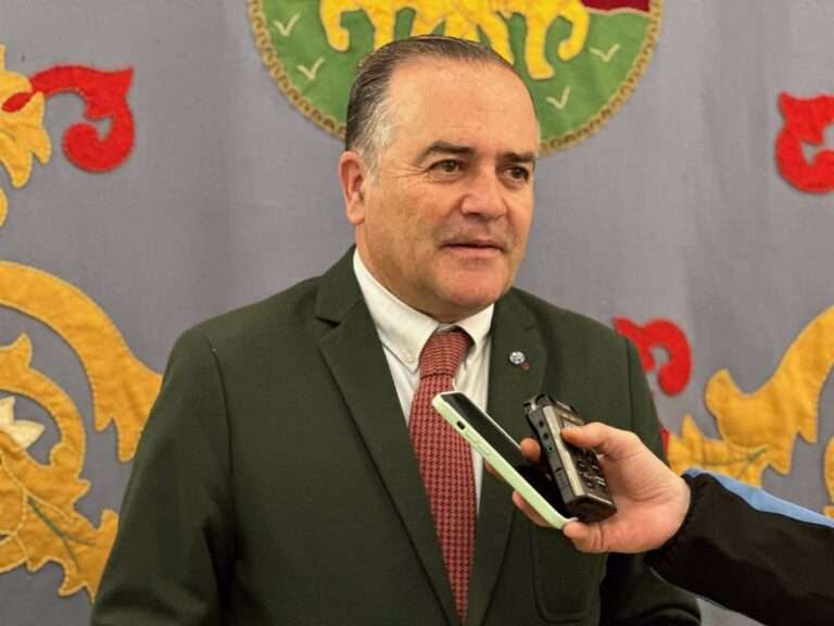 Gregorio espera "que se esclarezca pronto" el caso del policía fuera de servicio que ha recibido una paliza en Talavera