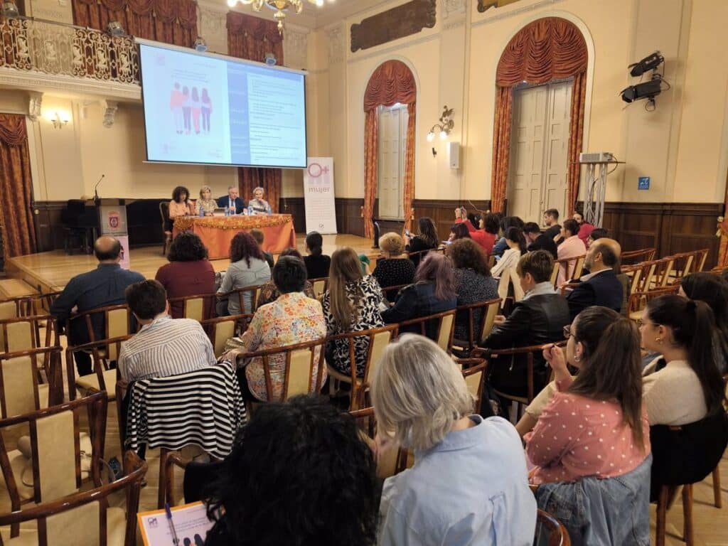 El Consejo Local de la Mujer de Ciudad Real intercambia experiencias con los de Albacete y Membrilla