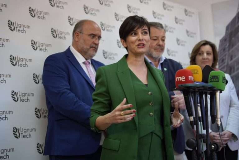 Isabel Rodríguez aboga por que el Estado intervenga si alojamientos turísticos limitan el uso residencial de la vivienda