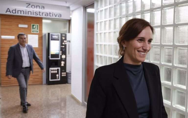 Ministra de Sanidad participará en el Congreso Nacional sobre el Sida que se celebrará este jueves y viernes en Toledo