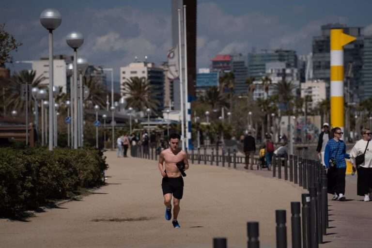 LLoverá en el este peninsular hasta el miércoles, cuando las temperaturas suben de forma generalizada con hasta 30ºC