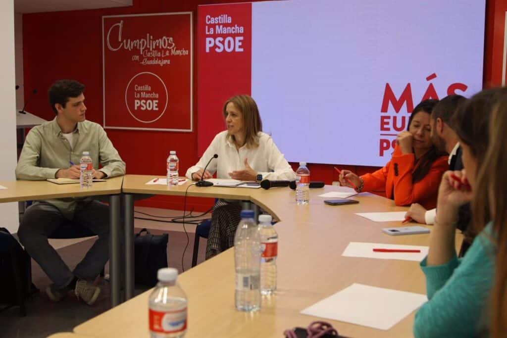 Maestre (PSOE) reivindica impulsar la agenda social europea ante el riesgo de 'populismos'