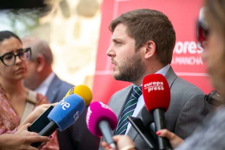 Nacho Hernando asegura que "no se va a plantear" una estación de AVE en Talavera "a kilómetros de la ciudad"