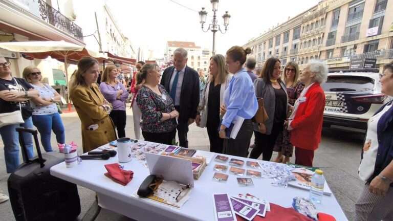 Pacientes con fibromialgia y síndrome de fatiga crónica reclaman en Ciudad Real un unidad médica multidisciplinar