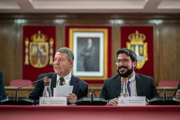 Page avisa al Levante: "Nuestra paciencia tiene un límite, si se nos muerde la mano pediremos cumplir sentencias"
