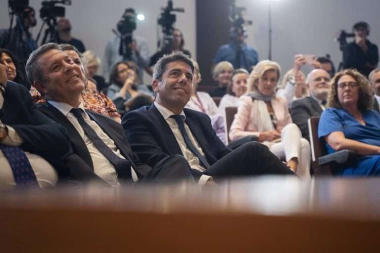 Page y Mazón comparten que un acuerdo nacional es posible pero abogan por vías distintas para lograr el pacto
