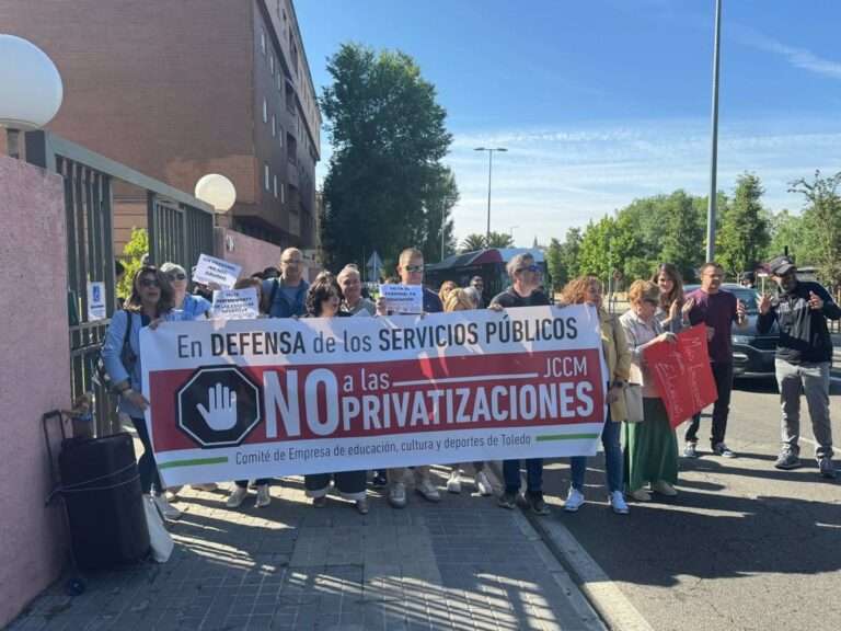 El personal laboral de la Consejería de Educación se moviliza en C-LM ante la falta de cobertura de puestos de trabajo