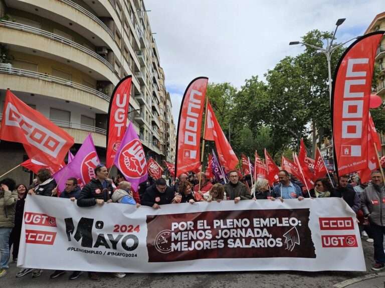 Reformar el despido, pleno empleo y frenar la "degradación democrática", proclamas en las calles de C-LM