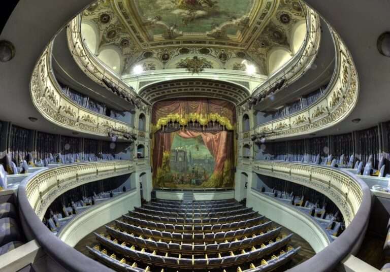 Teatro con Vicky Luengo, la música de pasión Vega y Danza con Manuel Segovia, propuestas del Tetro de Rojas esta semana