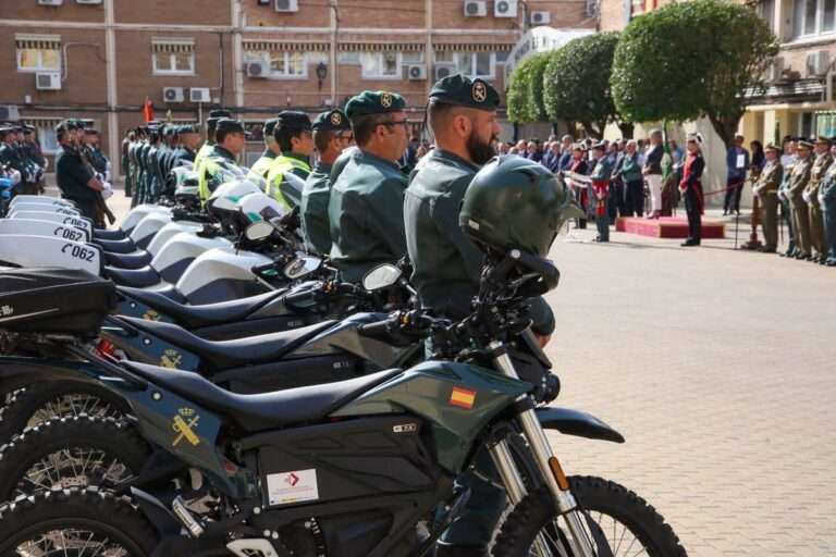 Tolón garantiza el compromiso del Gobierno para dotar de más recursos a la Guardia Civil en C-LM