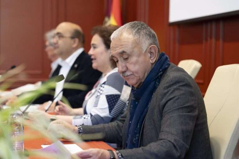 VÍDEO: UGT y Poder Judicial analizan el esfuerzo de la legislación para adaptarse a nuevos fenómenos interempresariales