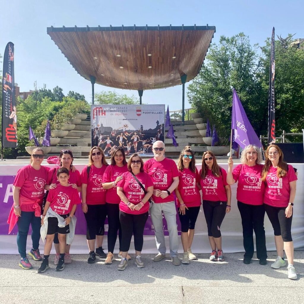 El Gobierno regional elogia la XI Carrera de la Mujer por promover el deporte femenino y los hábitos saludables 1