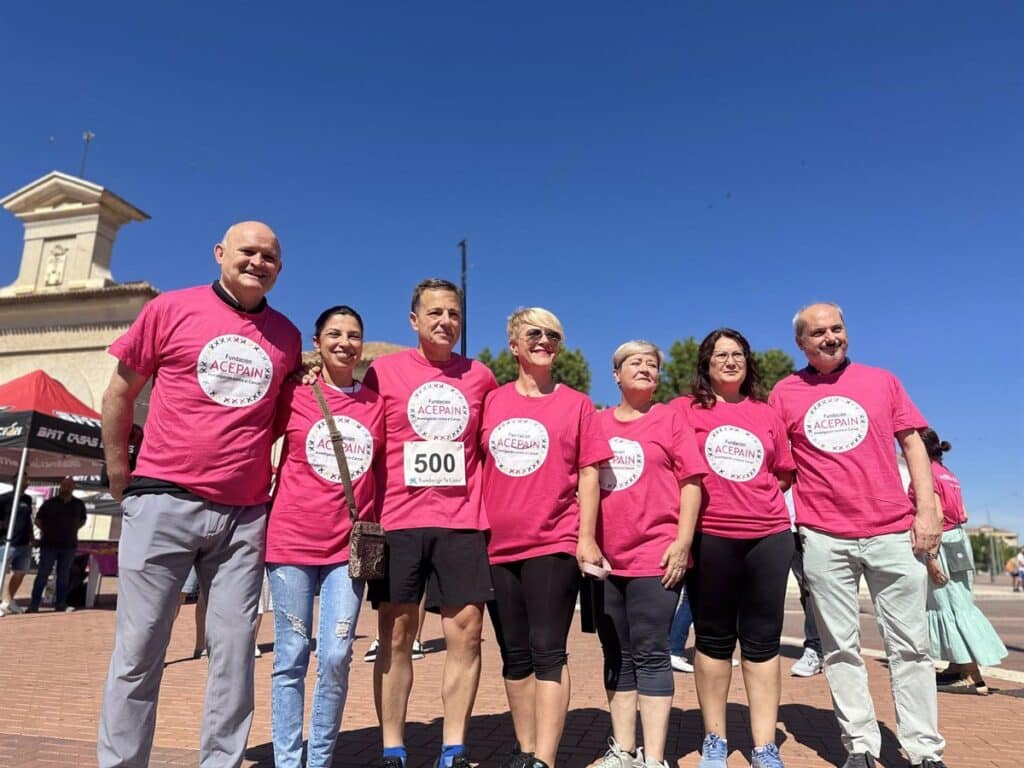 Más de 500 personas respaldan la I Carrera por el Superviviente de Cáncer de Albacete